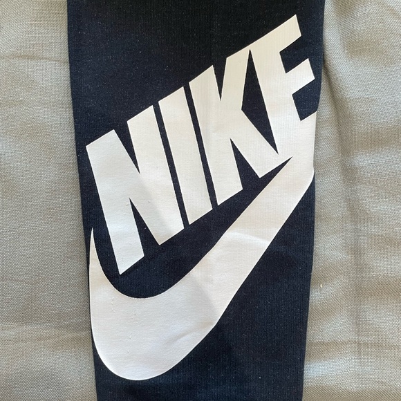 Nike leggings - Picture 4 of 4